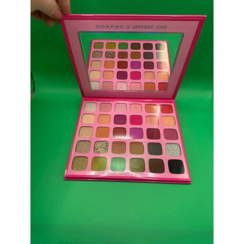 Morphe X Jeffree Star Artistry Palette